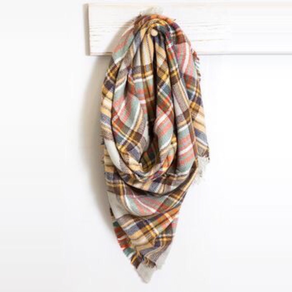 🍍 Pineapple Plaid Ultra Plush Plaid Blanket Scarf - Picture 2 of 8